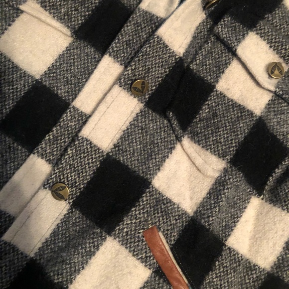 Tuck Shop size small jacket - Picture 2 of 5